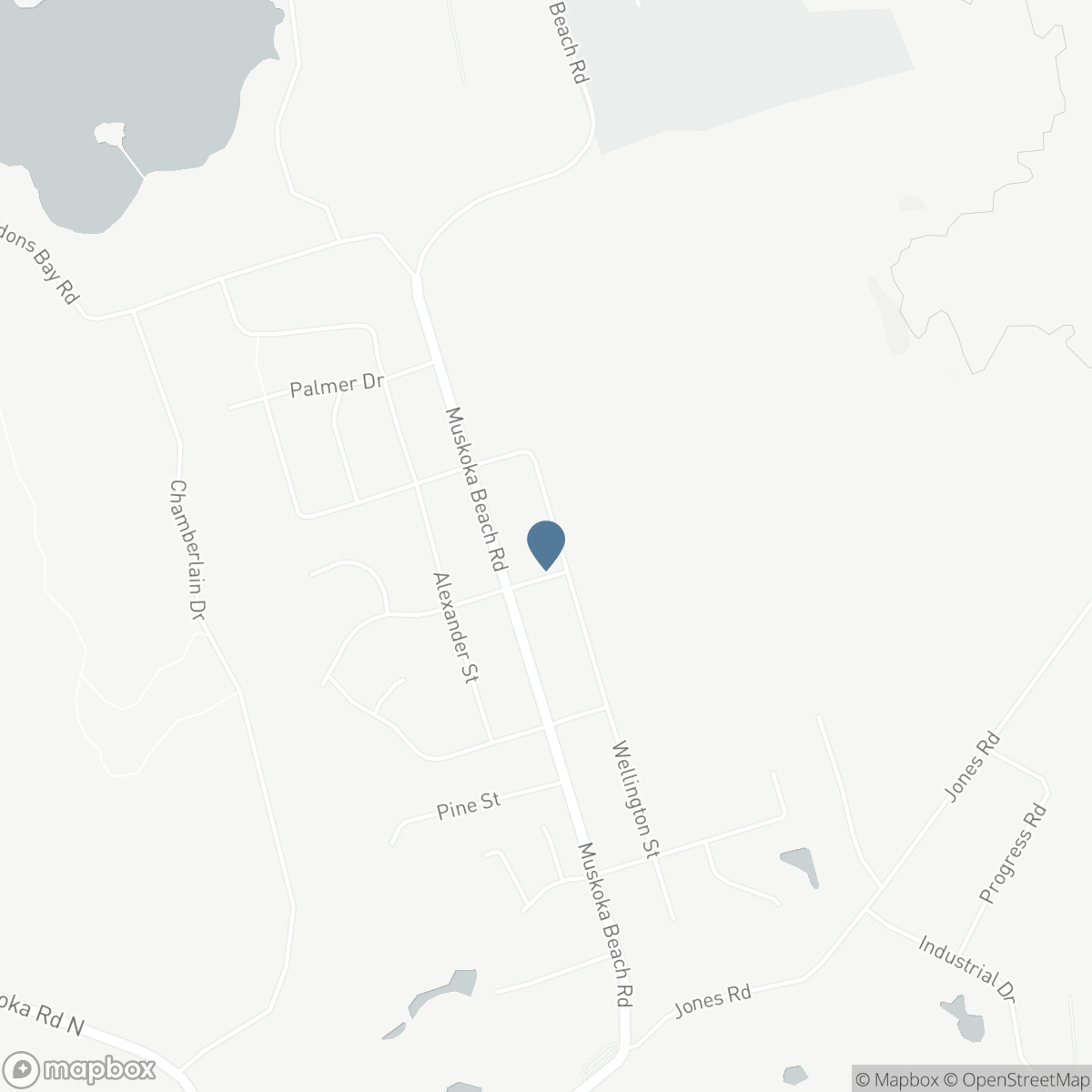 415 WELLINGTON STREET, Gravenhurst, Ontario P1P 1A7